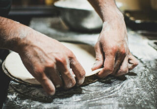 make-pizza-at-home